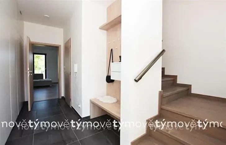 Pronájem rodinného domu, Mikulovice, 115 m2