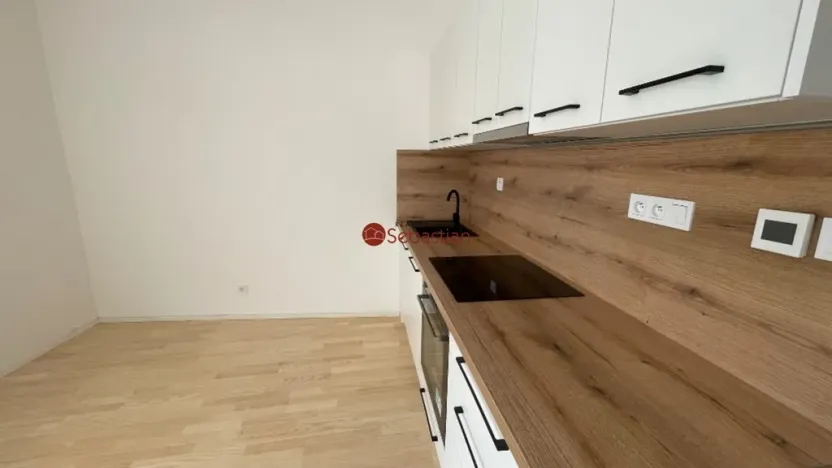 Pronájem bytu 2+kk, Hořice, 32 m2