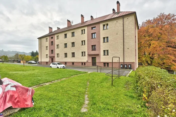 Pronájem bytu 2+1, Poniklá, 57 m2