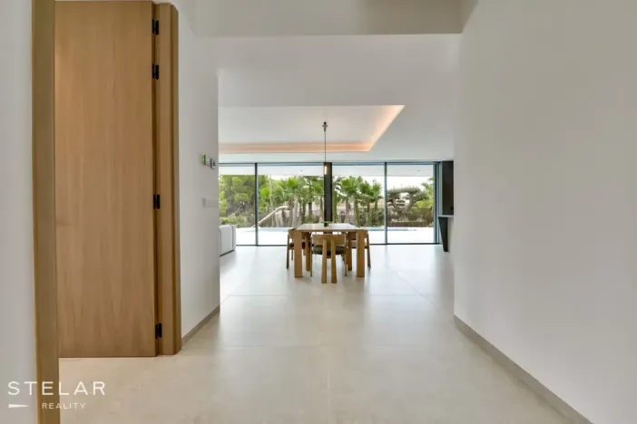 Prodej atypického bytu, Alicante, Španělsko, 484 m2