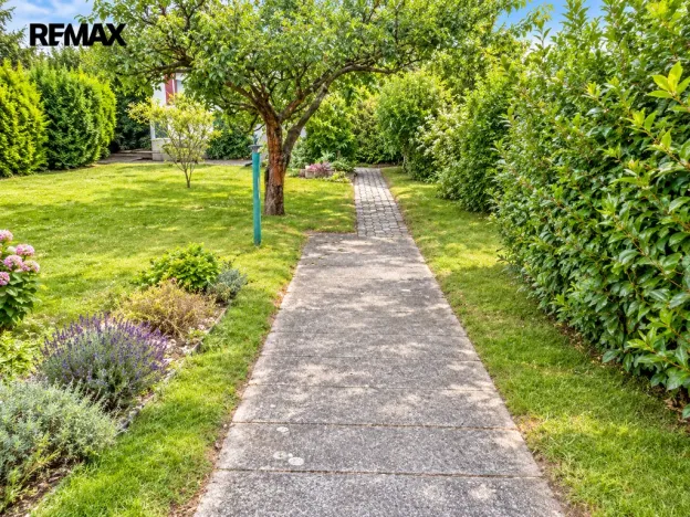 Prodej zahrady, Jenišov, 364 m2