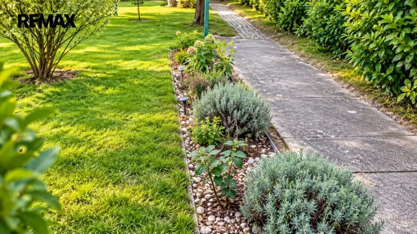 Prodej zahrady, Jenišov, 364 m2