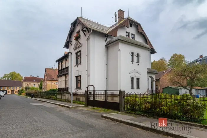 Prodej rodinného domu, Varnsdorf, Fügnerova, 375 m2