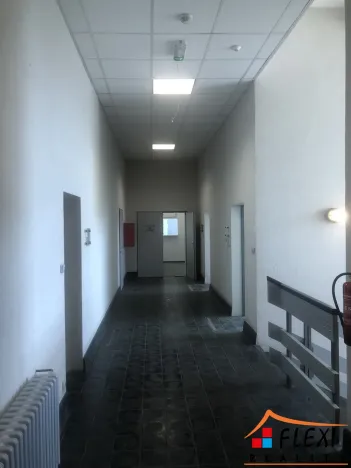 Pronájem skladu, Ostrava - Mariánské Hory, Novoveská, 500 m2