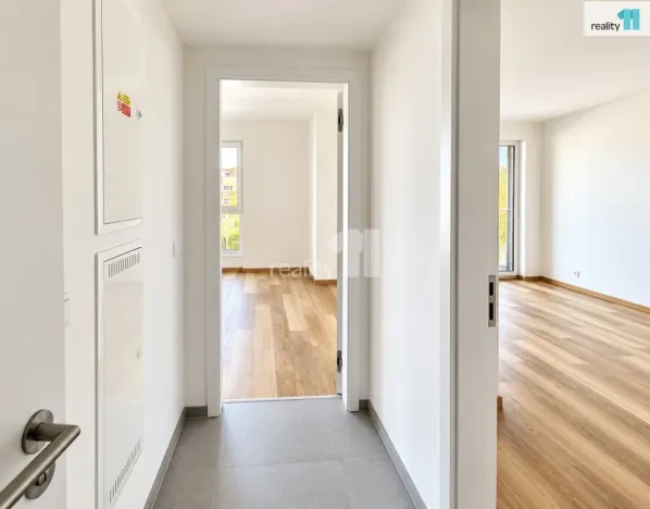Prodej bytu 2+kk, Praha - Modřany, Kolmanova, 56 m2