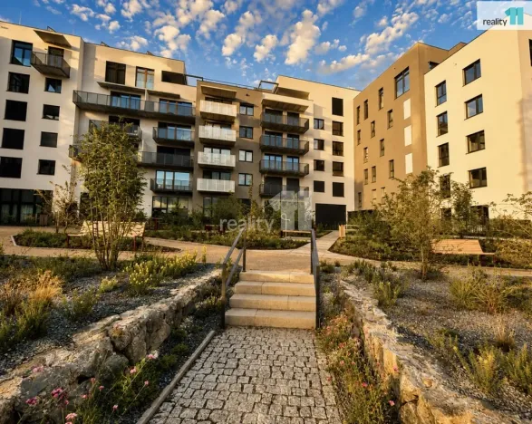 Prodej bytu 2+kk, Praha - Modřany, Kolmanova, 56 m2