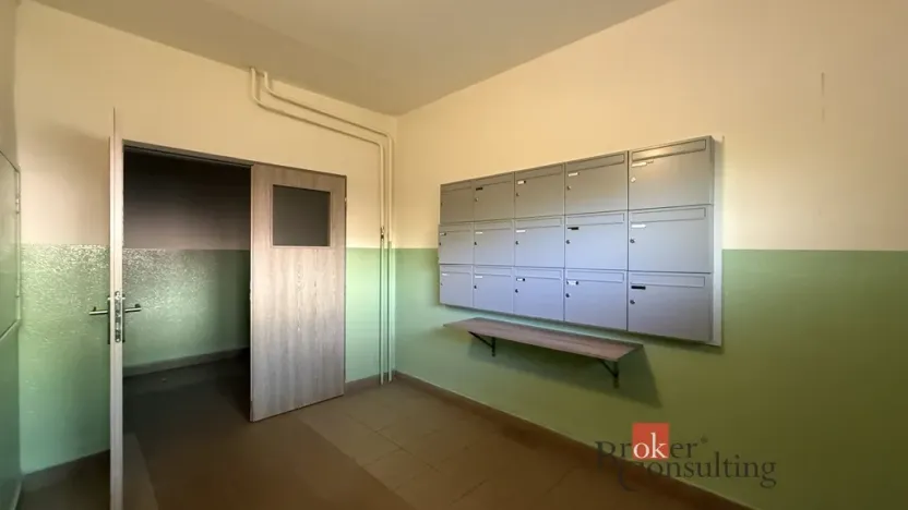 Pronájem bytu 2+1, Chomutov, Blatenská, 56 m2