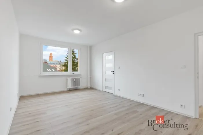 Pronájem bytu 2+1, Jablonec nad Nisou, Budovatelů, 62 m2
