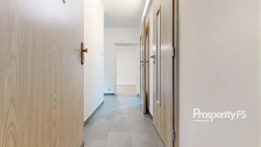Pronájem bytu 1+1, Ústí nad Labem - Ústí nad Labem-centrum, SNP, 30 m2