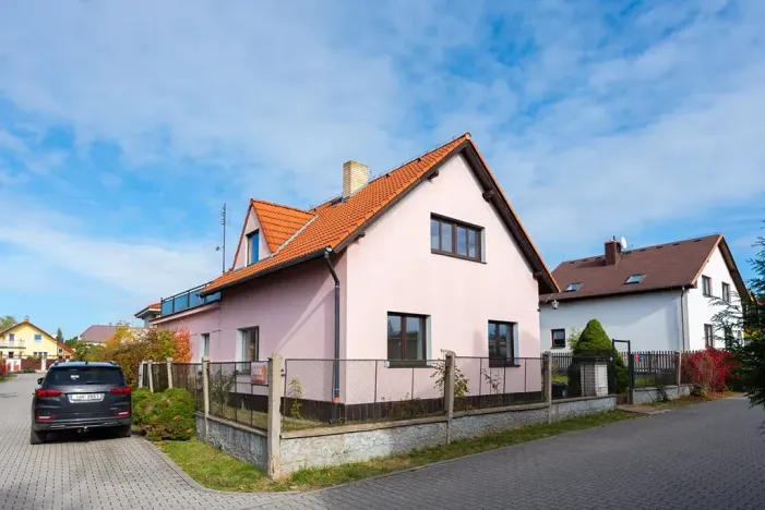 Prodej rodinného domu, Praha - Písnice, Olšovická, 200 m2