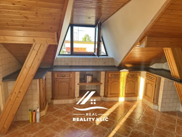 Pronájem rodinného domu, Hlučín, Kolejní, 470 m2