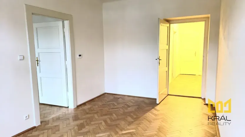 Pronájem bytu 2+1, Praha - Smíchov, Grafická, 57 m2