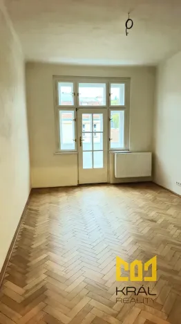 Pronájem bytu 2+1, Praha - Smíchov, Grafická, 57 m2