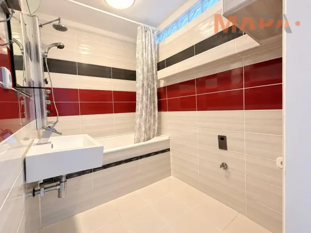 Pronájem bytu 2+1, Chomutov, Borová, 60 m2