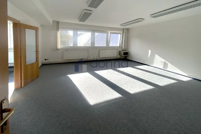Pronájem kanceláře, Praha, Bartákova, 260 m2
