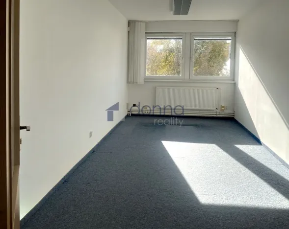 Pronájem kanceláře, Praha, Bartákova, 260 m2