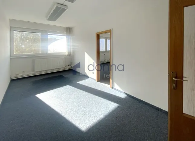 Pronájem kanceláře, Praha, Bartákova, 260 m2