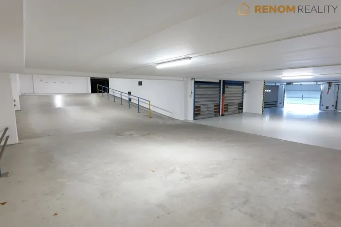 Pronájem garáže, Olomouc, Okružní, 14 m2