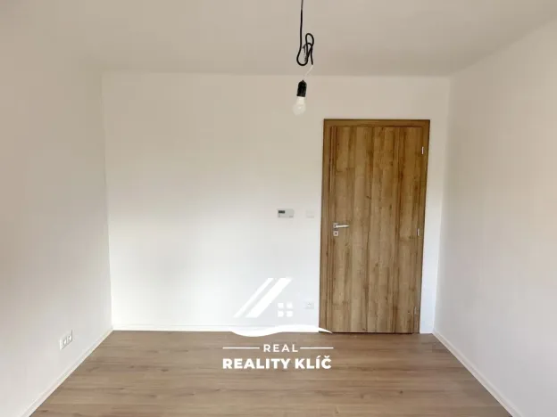 Pronájem bytu 2+1, Dolní Benešov, Osada míru, 55 m2