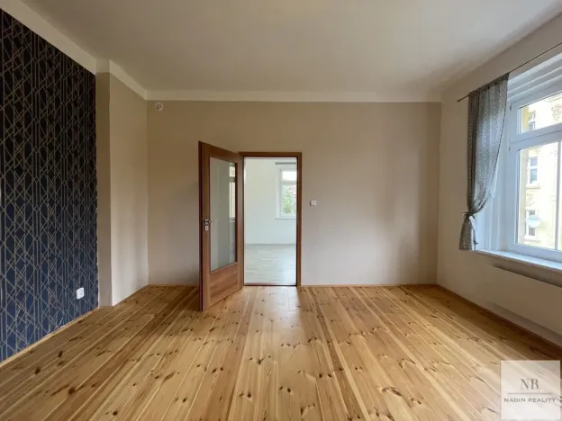 Prodej bytu 2+1, Karlovy Vary, Javorová, 67 m2