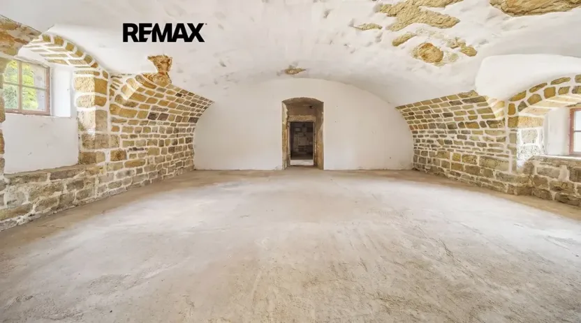Prodej výrobních prostor, Holany, 241 m2
