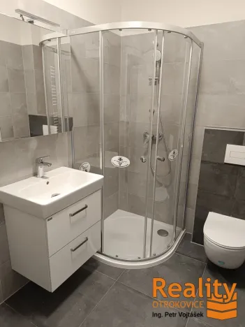 Pronájem bytu 2+kk, Zlín - Malenovice, Pod Hradem I, 47 m2