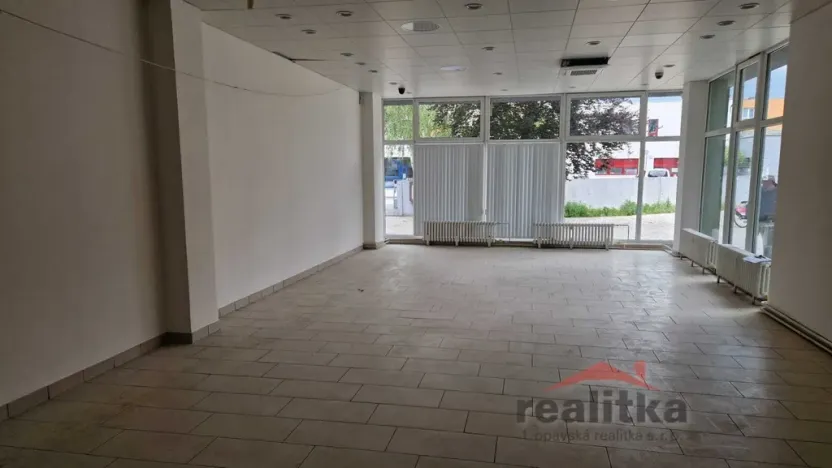 Pronájem obchodního prostoru, Opava - Kylešovice, Hlavní, 110 m2