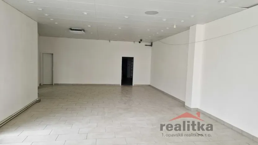 Pronájem obchodního prostoru, Opava - Kylešovice, Hlavní, 110 m2