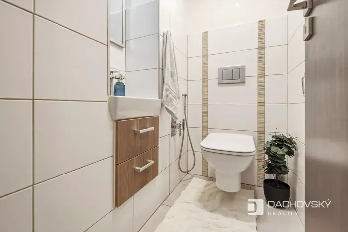 Prodej bytu 3+kk, Chrudim, Resselovo náměstí, 90 m2