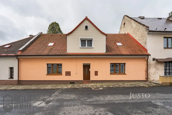 Prodej rodinného domu, Nové Město pod Smrkem, Palackého, 193 m2