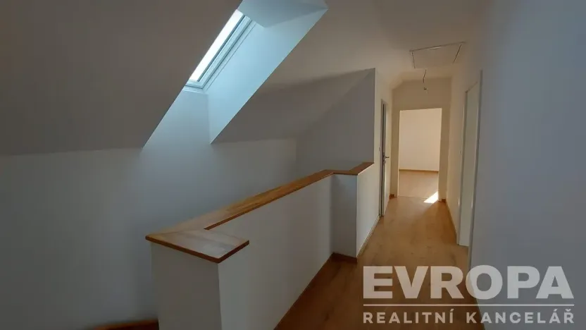 Prodej domu na klíč, Knovíz, Na Hrudném, 146 m2