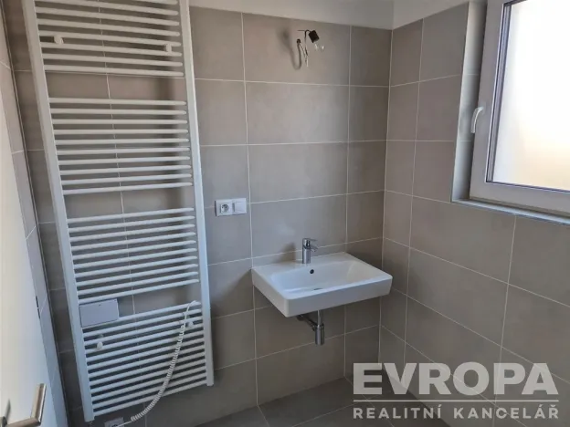 Prodej domu na klíč, Knovíz, Na Hrudném, 146 m2
