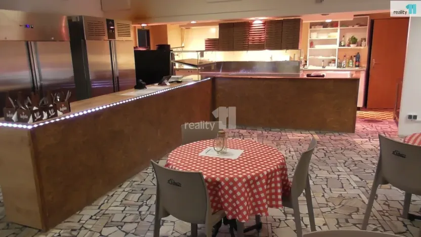 Pronájem restaurace, Ostrava - Poruba, Sokolovská, 107 m2