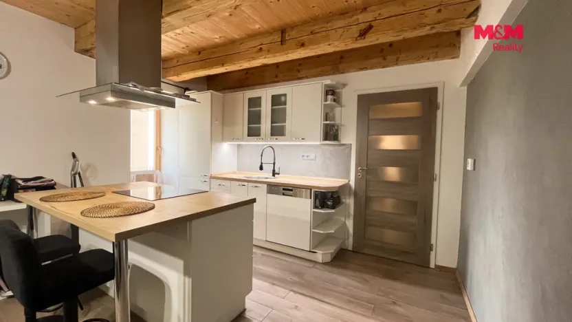 Pronájem bytu 2+kk, Řevničov, Husova, 46 m2