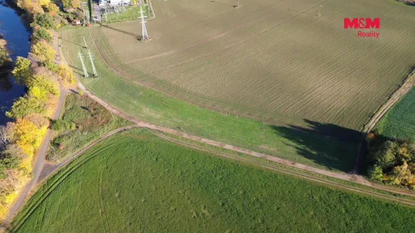 Prodej komerčního pozemku, Hradec Králové - Třebeš, 6364 m2