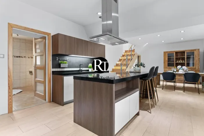 Prodej rodinného domu, Olešná, 224 m2