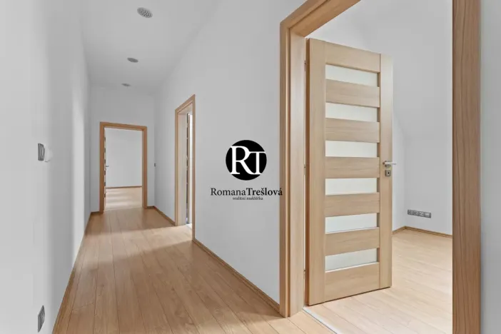 Prodej rodinného domu, Olešná, 224 m2