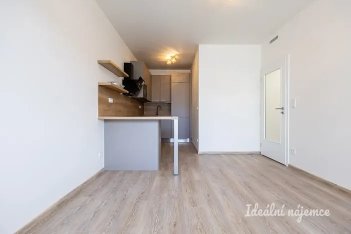 Pronájem bytu 2+kk, Praha - Hostivař, Arnošta Staňka, 44 m2