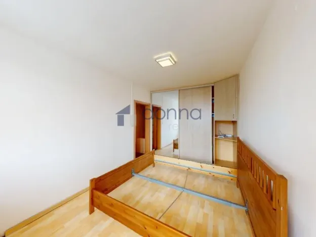 Pronájem bytu 3+kk, Praha, Zlešická, 68 m2