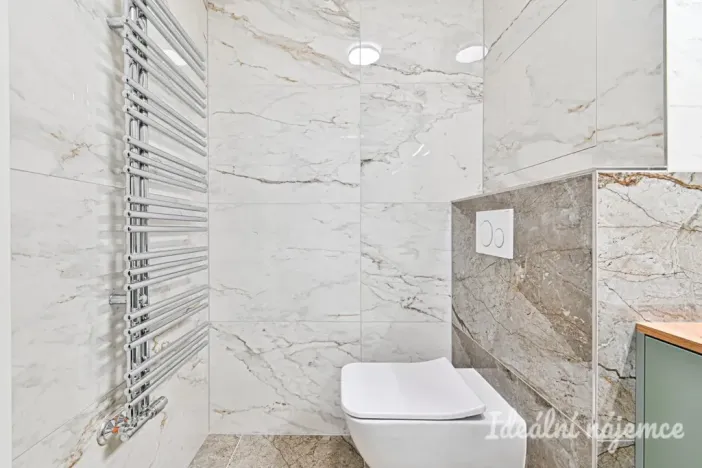 Pronájem bytu 1+kk, Brno - Židenice, Škrochova, 33 m2
