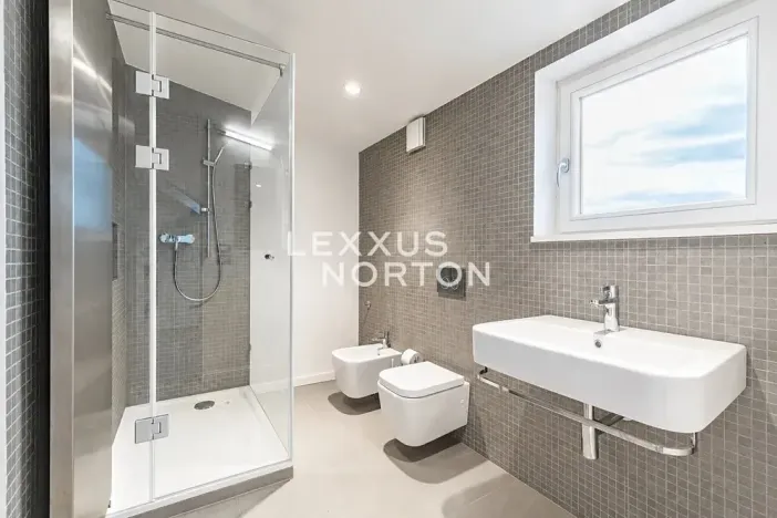 Pronájem bytu 5+kk, Praha - Dejvice, Evropská, 205 m2