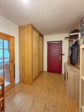 Prodej bytu 4+1, Praha - Kobylisy, Luhovská, 86 m2