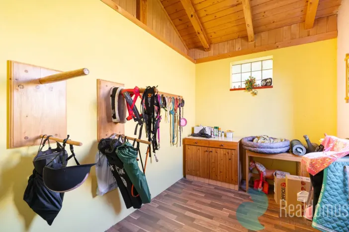 Prodej komerčního pozemku, Ponědrážka, 7758 m2