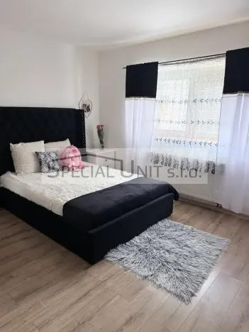 Prodej rodinného domu, Kladno - Kročehlavy, Jeronýmova, 240 m2