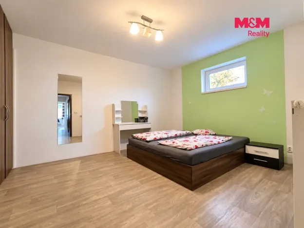 Prodej rodinného domu, Snět, 184 m2