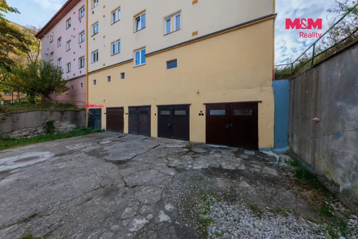 Pronájem garáže, Karlovy Vary - Drahovice, Lidická, 22 m2