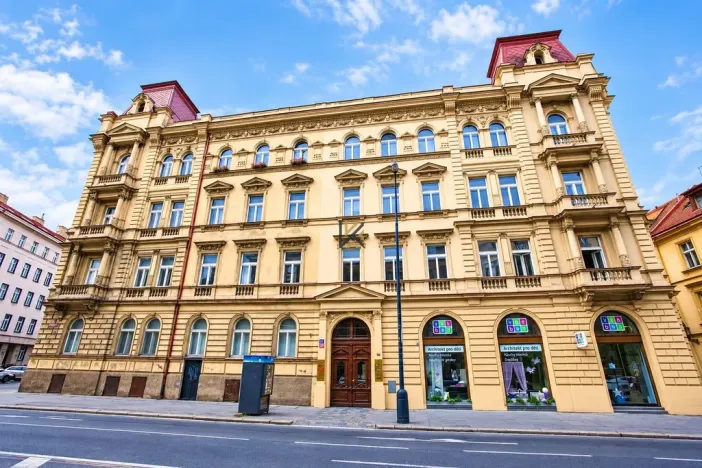 Pronájem obchodního prostoru, Praha, Klimentská, 228 m2