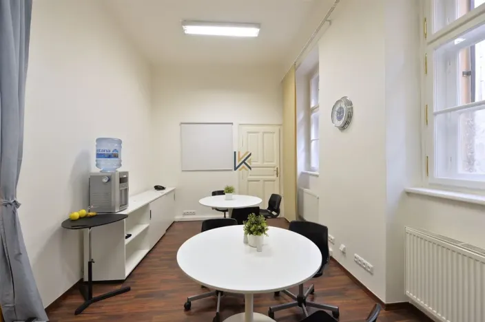 Pronájem obchodního prostoru, Praha, Klimentská, 228 m2