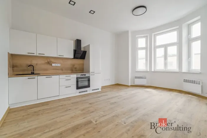 Prodej bytu 2+kk, Opava - Předměstí, Zámecký okruh, 56 m2