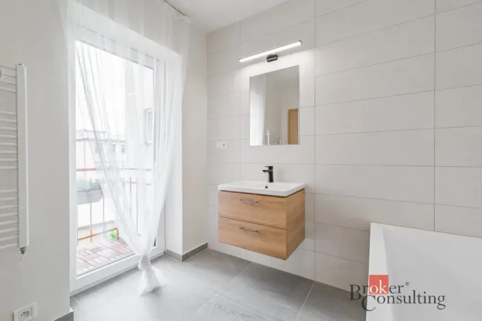 Prodej bytu 2+kk, Opava - Předměstí, Zámecký okruh, 56 m2